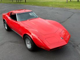 1974 CHEVROLET CORVETTE COUPE L48 V8 (350) STINGRAY