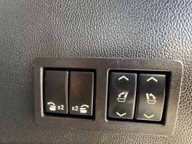 2018 Gmc Yukon Denali Sport Utility 4d - Image 22
