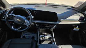 2025 Chevrolet Traverse - Image 11