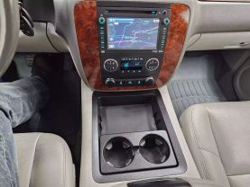 2014 CHEVROLET SUBURBAN 1500 SUV V8, FLEX FUEL, 5.3 LITER LTZ SPORT UTILITY 4D