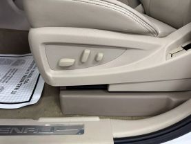 2017 GMC YUKON XL SUV V8, ECOTEC3, 6.2 LITER DENALI SPORT UTILITY 4D