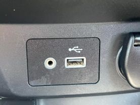 2019 Nissan Rogue Sv Sport Utility 4d - Image 32