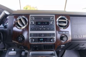 2011 FORD F250 SUPER DUTY CREW CAB PICKUP V8, TURBO DIESEL, 6.7L LARIAT PICKUP 4D 6 3/4 FT