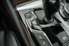2017 BMW 5 SERIES SEDAN 6-CYL, TURBO, 3.0 LITER 540I XDRIVE SEDAN 4D