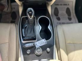 2017 INFINITI QX60 SUV V6, 3.5 LITER 3.5 SPORT UTILITY 4D