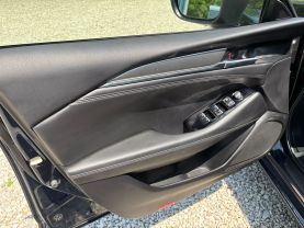 2021 MAZDA MAZDA6 SEDAN 4-CYL, SKYACTIV-G, 2.5 LITER SPORT SEDAN 4D at T&T Repairables - used car dealership in Spencer, Indiana.