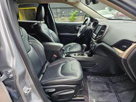 2017 JEEP CHEROKEE SUV V6, 3.2 LITER LIMITED SPORT UTILITY 4D