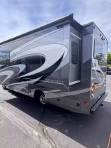 2017 JAYCO MELBOURNE - - 24M