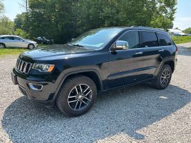 2018 JEEP GRAND CHEROKEE SUV V6, VVT, 3.6 LITER LIMITED SPORT UTILITY 4D at T&T Repairables - used car dealership in Spencer, Indiana.