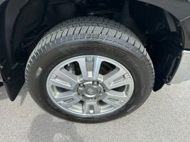 2017 TOYOTA TUNDRA CREWMAX