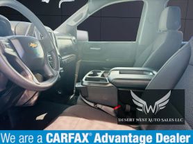 2021 CHEVROLET SILVERADO 1500 CREW CAB PICKUP 4-CYL, TURBO, 2.7 LITER CUSTOM PICKUP 4D 5 3/4 FT