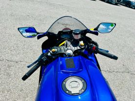 2024 YAMAHA YZF-R7 SPORTBIKES - -