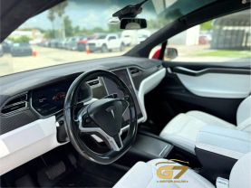 2016 Tesla Model X - Image 20