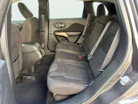 2017 JEEP CHEROKEE SUV 4-CYL, 2.4 LITER LATITUDE SPORT UTILITY 4D