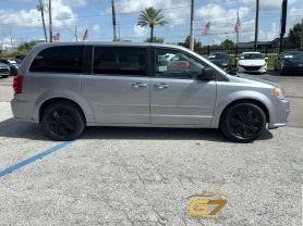 2014 Dodge Grand Caravan Passenger - Image 5