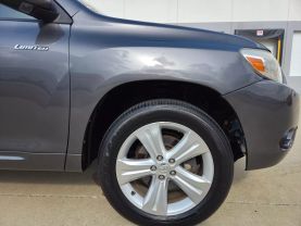 2009 Toyota Highlander - Image 26