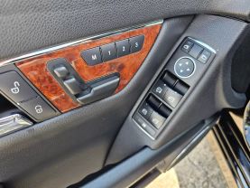 2011 MERCEDES-BENZ C-CLASS SEDAN V6, 3.0 LITER C 300 LUXURY SEDAN 4D