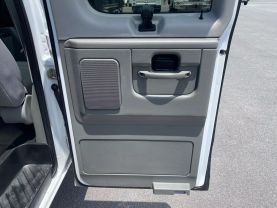 2013 FORD E350 SUPER DUTY 12 PASSENGER VAN PASSENGER VANS V8, 5.4 LITER XLT 3D - Eddies Auto Sales