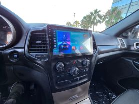 2015 Jeep Grand Cherokee - Image 21