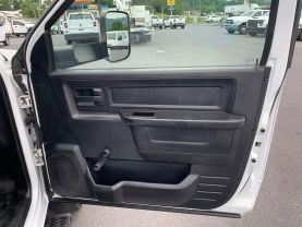 2014 RAM 5500 MECHANIC CRANE TRUCK 3,200 LBS AUTO CRANE MECHANIC CRANE TRUCK 6-CYL, TURBO DSL, 6.7L TRADESMAN REG CAB - Eddies Auto Sales