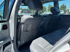 2001 MERCEDES-BENZ E-CLASS SEDAN V6, 3.2 LITER E 320 SEDAN 4D