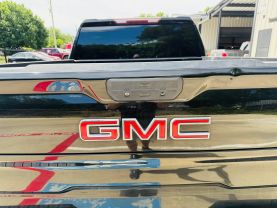 2020 GMC SIERRA 1500 CREW CAB PICKUP V8, ECOTEC3, DFM, 5.3 LITER SLT PICKUP 4D 5 3/4 FT