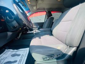 2015 NISSAN TITAN CREW CAB PICKUP V8, 5.6 LITER SV PICKUP 4D 5 1/2 FT