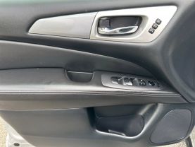 2020 Nissan Pathfinder Sl Sport Utility 4d - Image 16