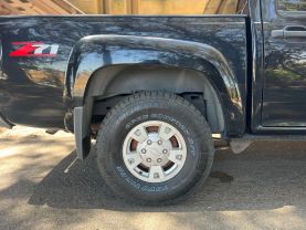 2005 CHEVROLET COLORADO CREW CAB PICKUP 5-CYL, 3.5 LITER LS PICKUP 4D 5 1/4 FT