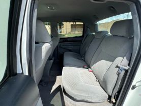 2011 TOYOTA TACOMA DOUBLE CAB PICKUP V6, 4.0 LITER PRERUNNER PICKUP 4D 5 FT