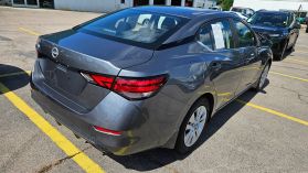 2025 Nissan Sentra - Image 5