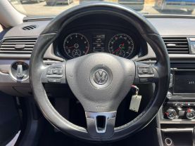 2015 VOLKSWAGEN PASSAT