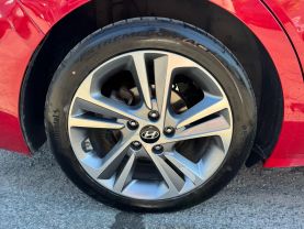 2017 HYUNDAI ELANTRA SEDAN 4-CYL, 2.0 LITER LIMITED SEDAN 4D