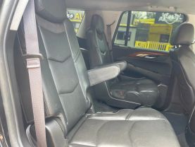 2015 Cadillac Escalade - Image 25