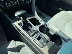 2017 KIA OPTIMA PLUG-IN HYBRID SEDAN 4-CYL, HYBRID, 2.0 LITER EX SEDAN 4D