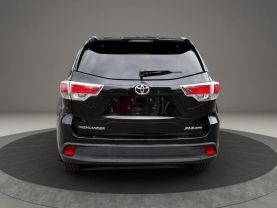2016 Toyota Highlander - Image 5