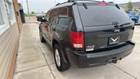2008 JEEP GRAND CHEROKEE SUV V8, FLEX FUEL, 4.7 LITER LAREDO SPORT UTILITY 4D