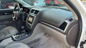 2014 Gmc Acadia - Image 22