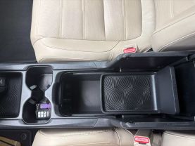 2019 HONDA CR-V SUV 4-CYL, TURBO, 1.5 LITER EX-L SPORT UTILITY 4D at T&T Repairables - used car dealership in Spencer, Indiana.