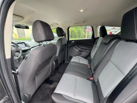 2017 FORD ESCAPE SUV 4-CYL, ECOBOOST, 1.5T SE SPORT UTILITY 4D