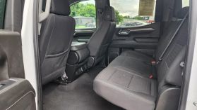 2023 Chevrolet Silverado 1500 Crew Cab - Image 9