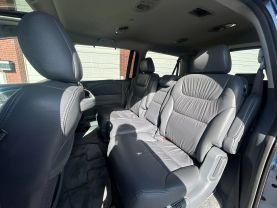 2006 HONDA ODYSSEY VAN V6, VTEC, 3.5 LITER EX-L MINIVAN 4D