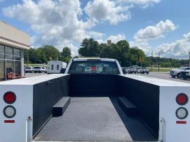 2017 FORD F450 SUPER DUTY SUPER CAB DRW 9FT KNAPHEIDE SERVICE BED TRUCK SERVICE/UTILITY TRUCKS V10, 6.8 LITER XLT 168" W.B. - Eddies Auto Sales