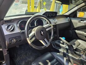 2005 FORD MUSTANG CONVERTIBLE V8, 4.6 LITER GT PREMIUM CONVERTIBLE 2D