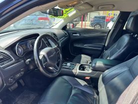 2016 CHRYSLER 300 SEDAN V6, 3.6 LITER 300 LIMITED SEDAN 4D