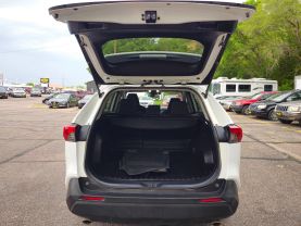 2022 TOYOTA RAV4 HYBRID SUV 4-CYL, HYBRID, 2.5 LITER XLE SPORT UTILITY 4D