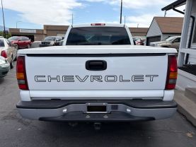 2001 CHEVROLET SILVERADO 1500 REGULAR CAB PICKUP V6, 4.3 LITER SHORT BED