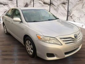 2010 TOYOTA CAMRY