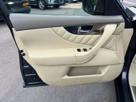 2010 INFINITI FX SUV V6, 3.5 LITER FX35 SPORT UTILITY 4D