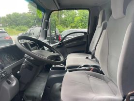 2018 ISUZU MED DUTY NPR PICKUP GASOLINE NPR REGULAR CAB GAS